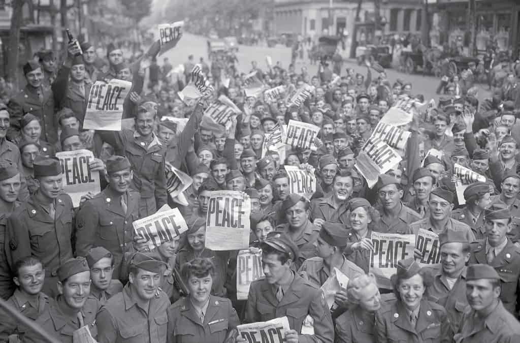 Photo of soldiers celebrating the end of World War II