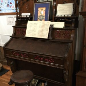 View of organ with keys covered.